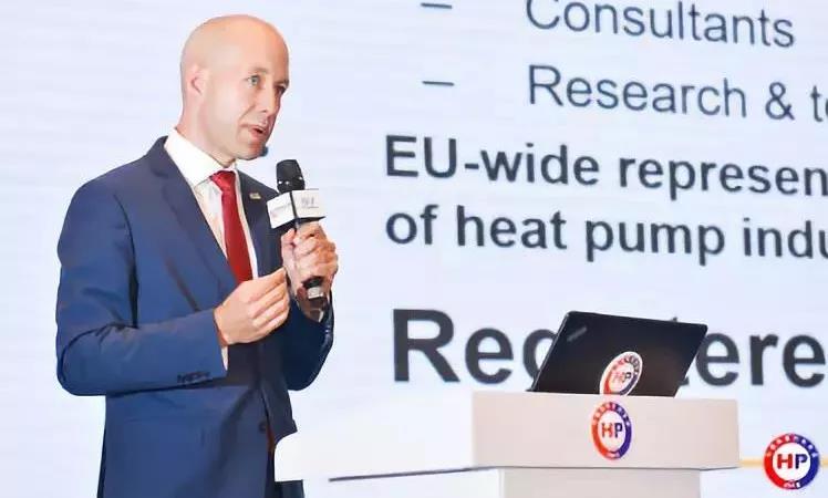 2018中國熱泵行業(yè)年會在杭州召開，多家熱泵企業(yè)獲優(yōu)秀表彰